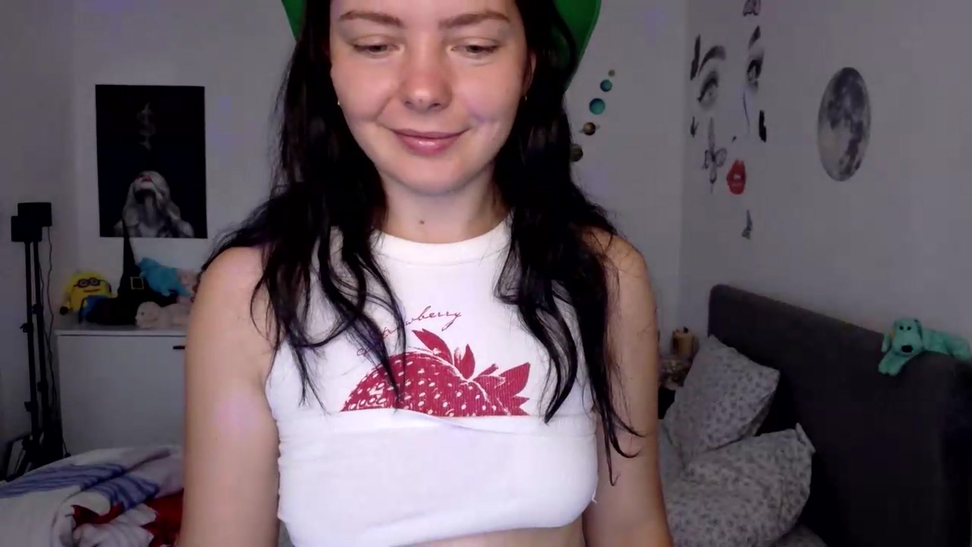 Gallery image thumbnail from YreneA's myfreecams stream on, 08/18/2026, 06:04 image 10 of 20