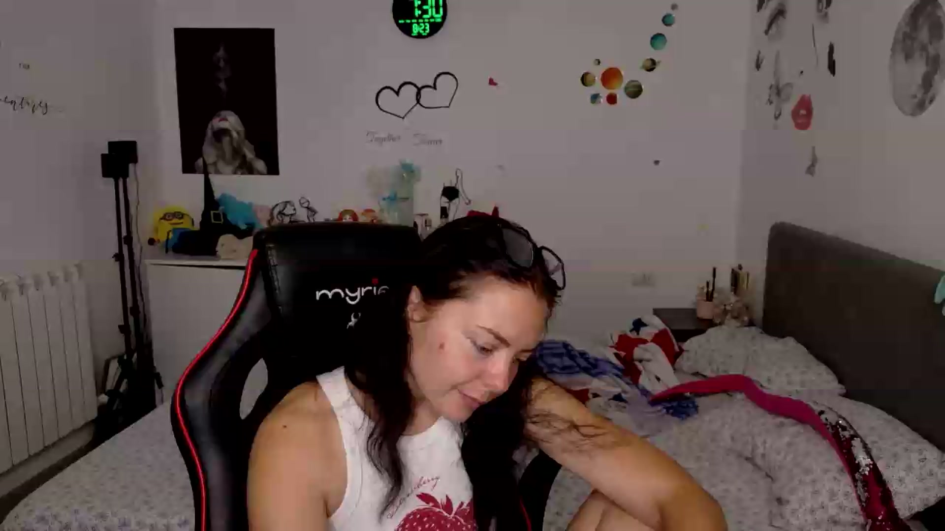 Gallery image thumbnail from YreneA's myfreecams stream on, 08/23/2026, 06:02 image 4 of 20