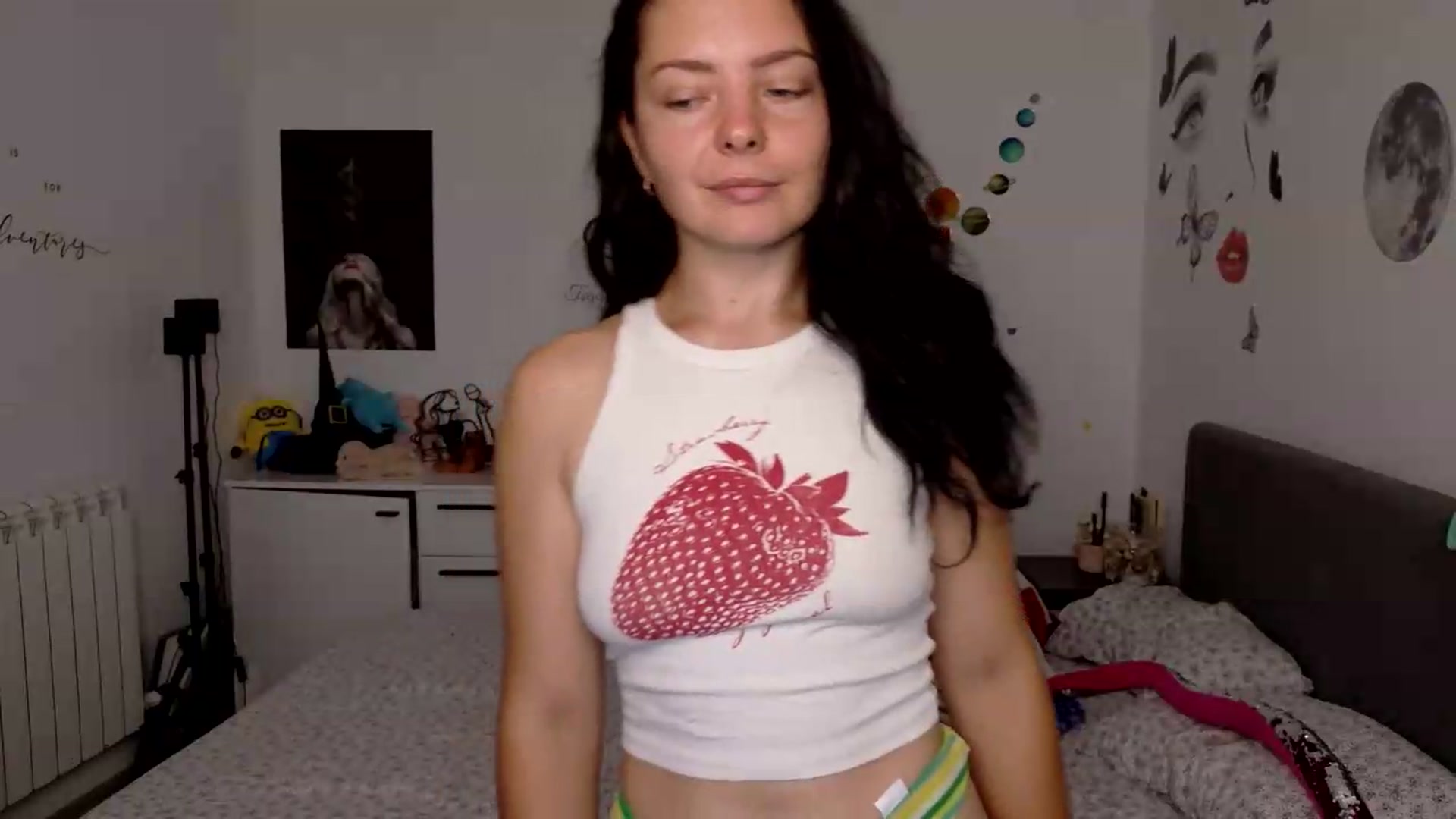 Gallery image thumbnail from YreneA's myfreecams stream on, 08/23/2026, 06:02 image 16 of 20