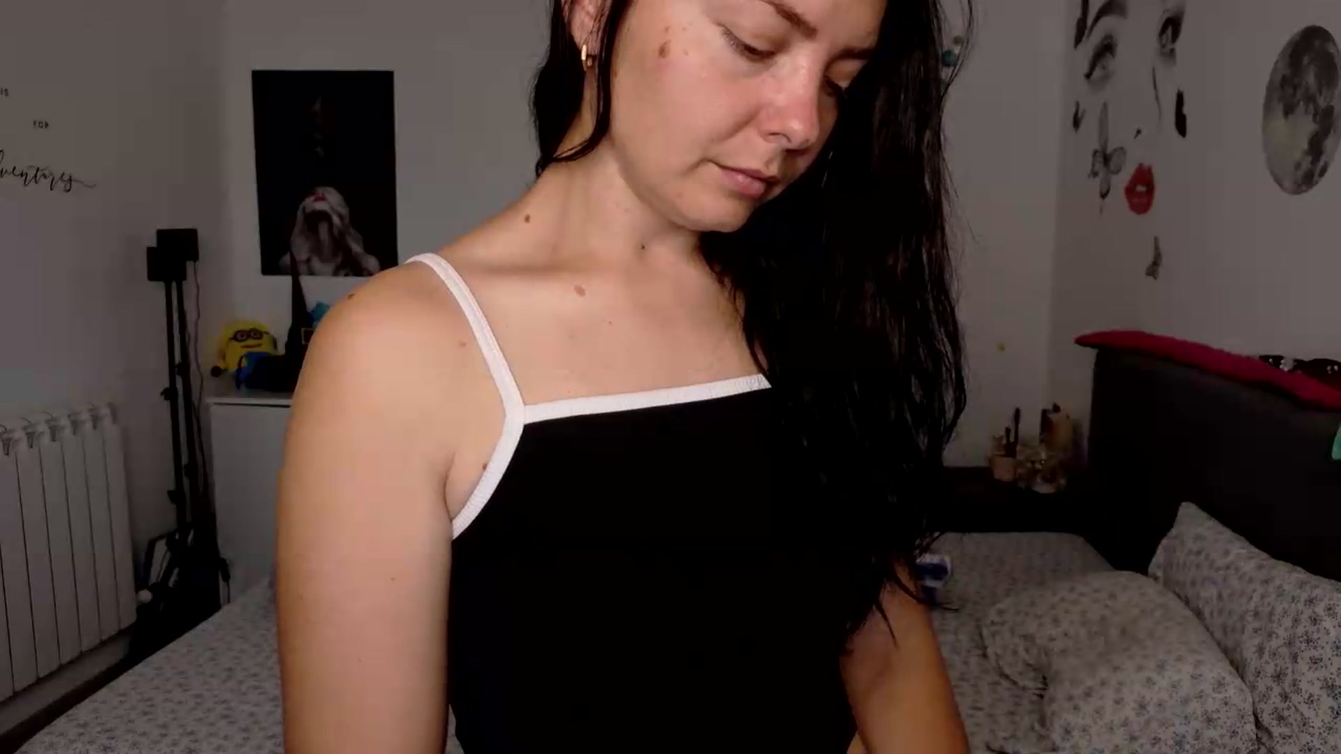 Gallery image thumbnail from YreneA's myfreecams stream on, 08/24/2026, 04:58 image 17 of 20