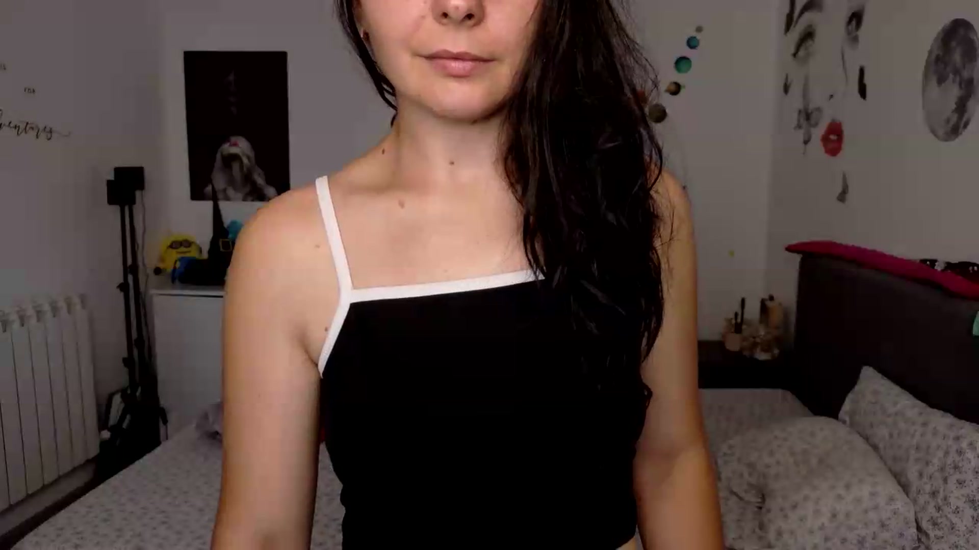 Gallery image thumbnail from YreneA's myfreecams stream on, 08/24/2026, 04:58 image 14 of 20