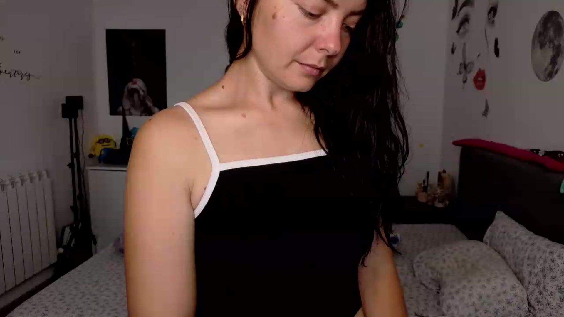 Gallery image thumbnail from YreneA's myfreecams stream on, 08/24/2026, 04:58 image 15 of 20