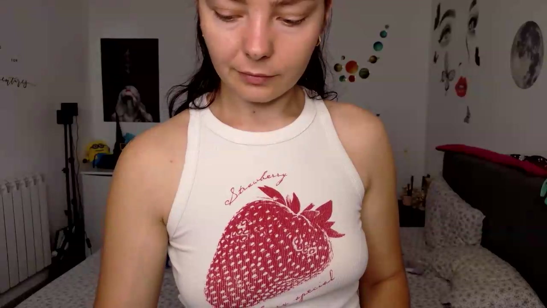 Gallery image thumbnail from YreneA's myfreecams stream on, 08/28/2026, 05:27 image 17 of 20