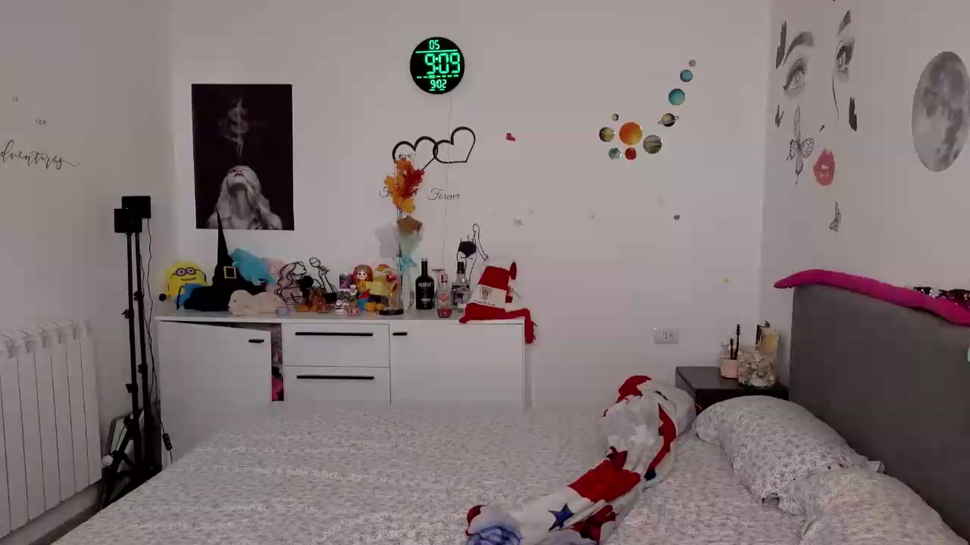 Gallery image thumbnail from YreneA's myfreecams stream on, 09/02/2026, 06:22 image 8 of 20