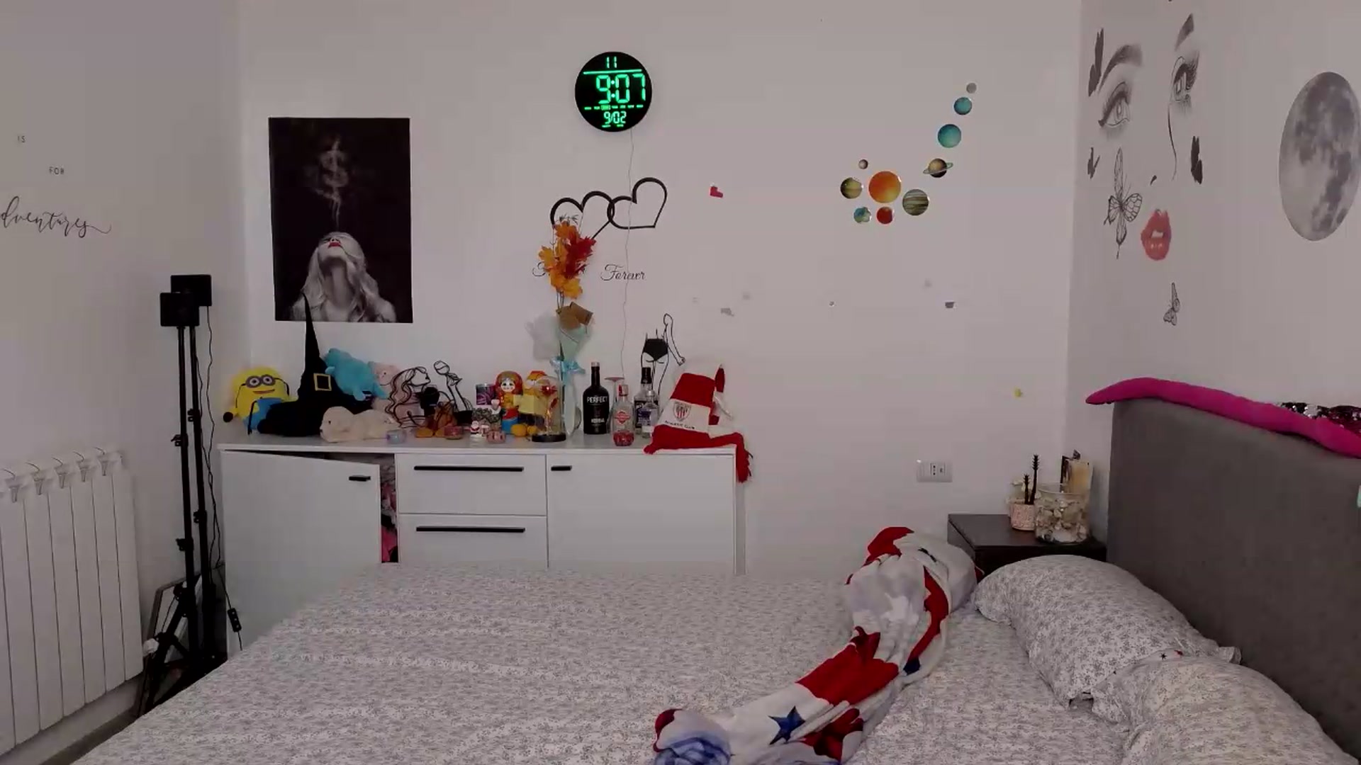 Gallery image thumbnail from YreneA's myfreecams stream on, 09/02/2026, 06:22 image 5 of 20