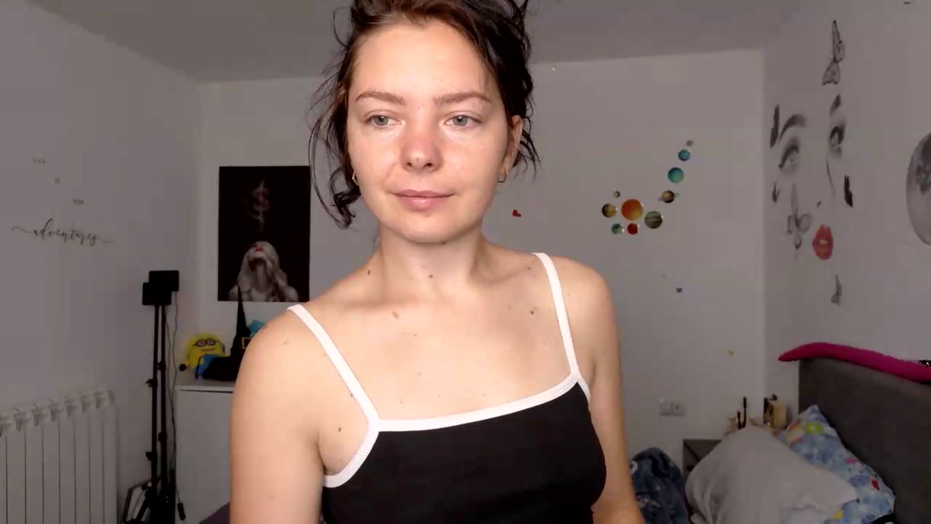 Gallery image thumbnail from YreneA's myfreecams stream on, 09/03/2026, 04:32 image 9 of 20