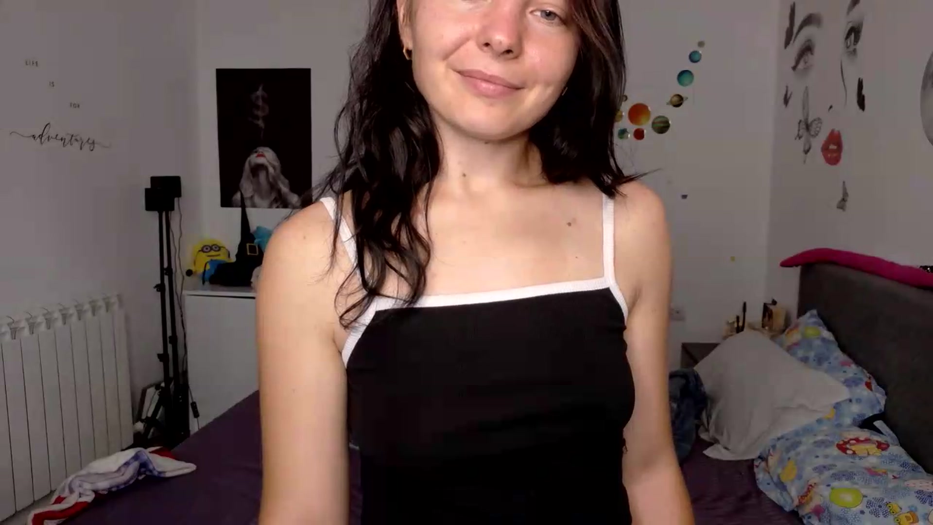 Gallery image thumbnail from YreneA's myfreecams stream on, 09/03/2026, 05:57 image 15 of 20