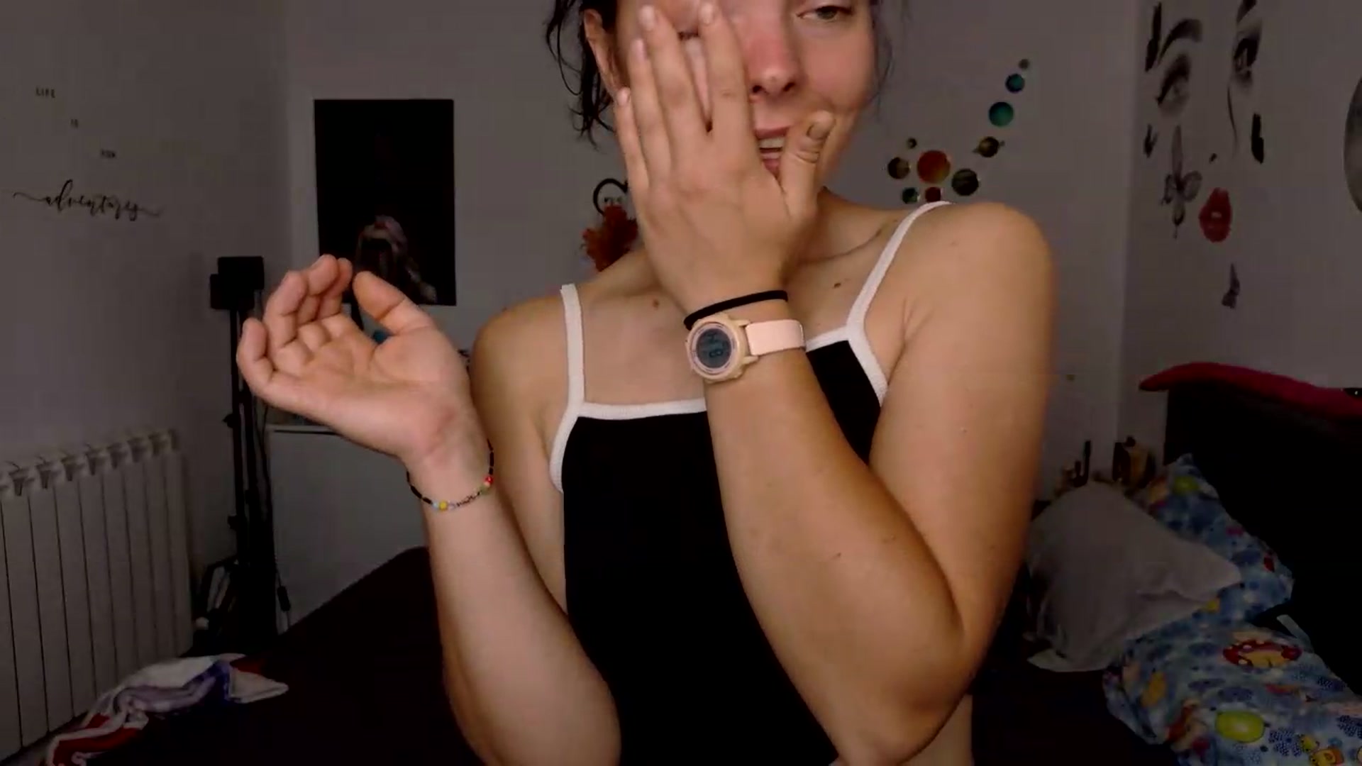 Gallery image thumbnail from YreneA's myfreecams stream on, 09/03/2026, 05:57 image 9 of 20
