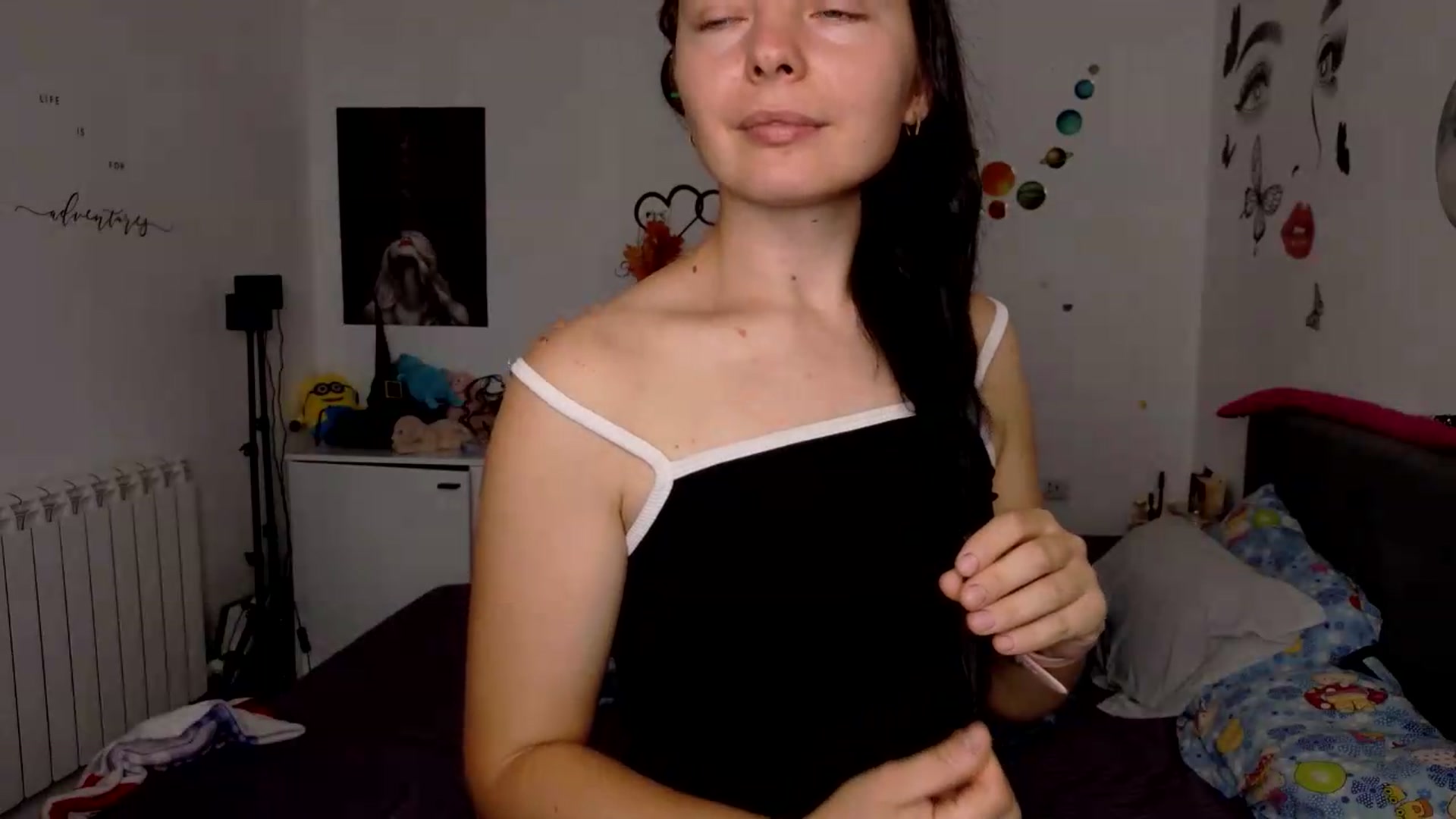 Gallery image thumbnail from YreneA's myfreecams stream on, 09/03/2026, 05:57 image 13 of 20