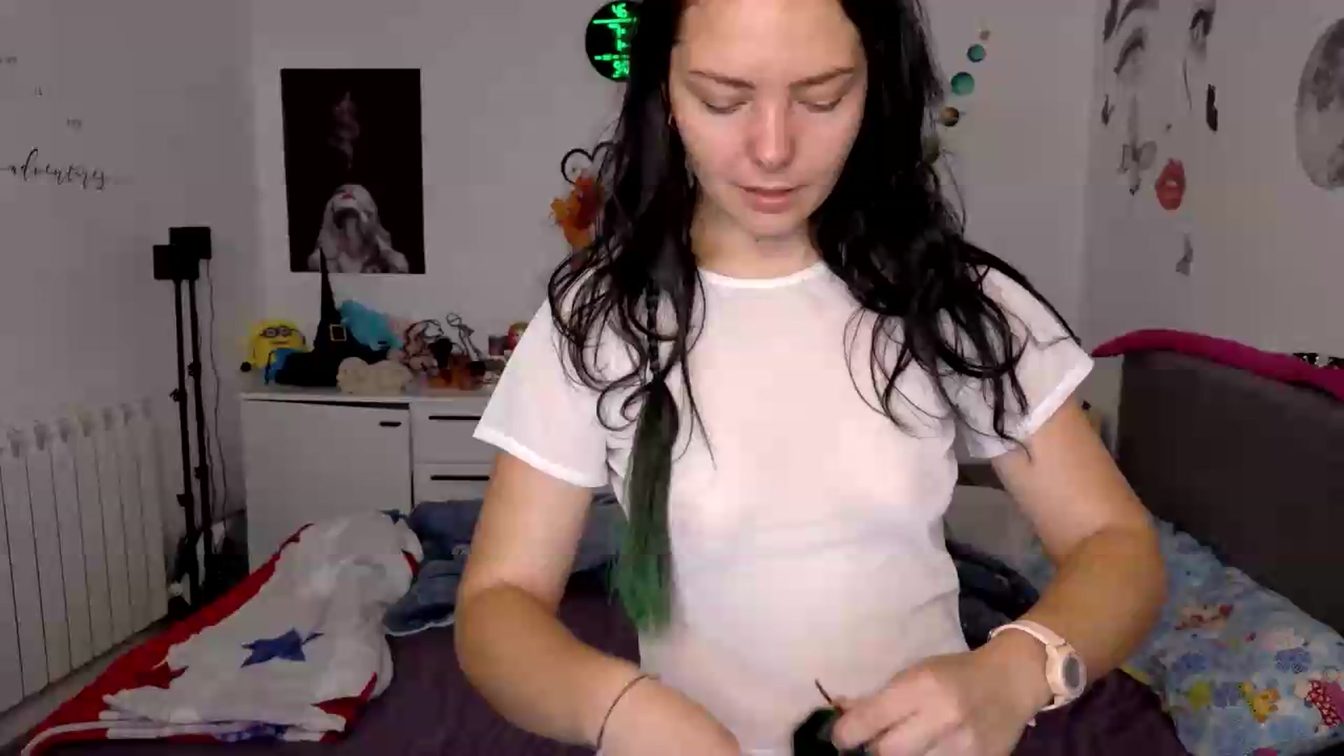 Gallery image thumbnail from YreneA's myfreecams stream on, 09/08/2026, 04:43 image 12 of 20