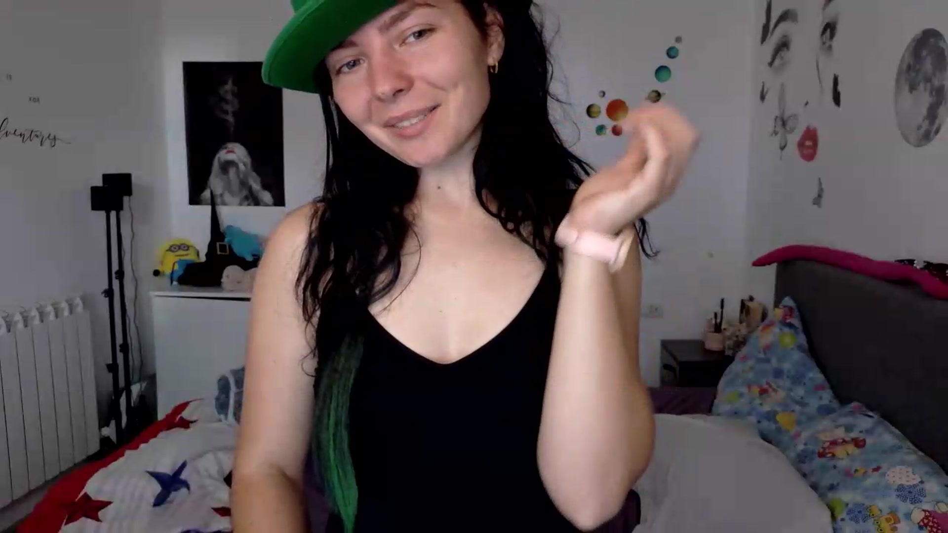 Gallery image thumbnail from YreneA's myfreecams stream on, 09/10/2026, 05:19 image 8 of 20