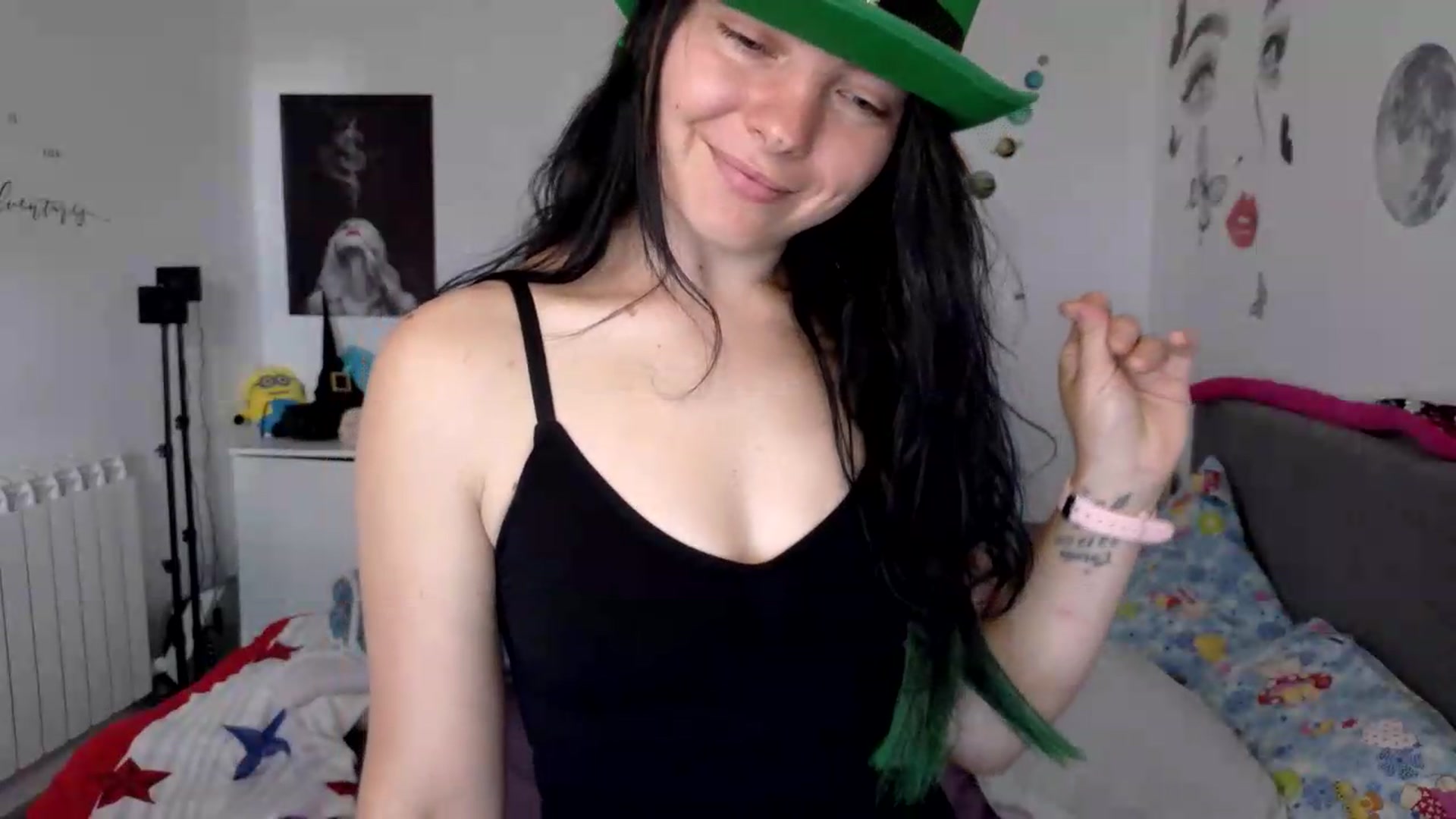 Gallery image thumbnail from YreneA's myfreecams stream on, 09/10/2026, 05:19 image 15 of 20