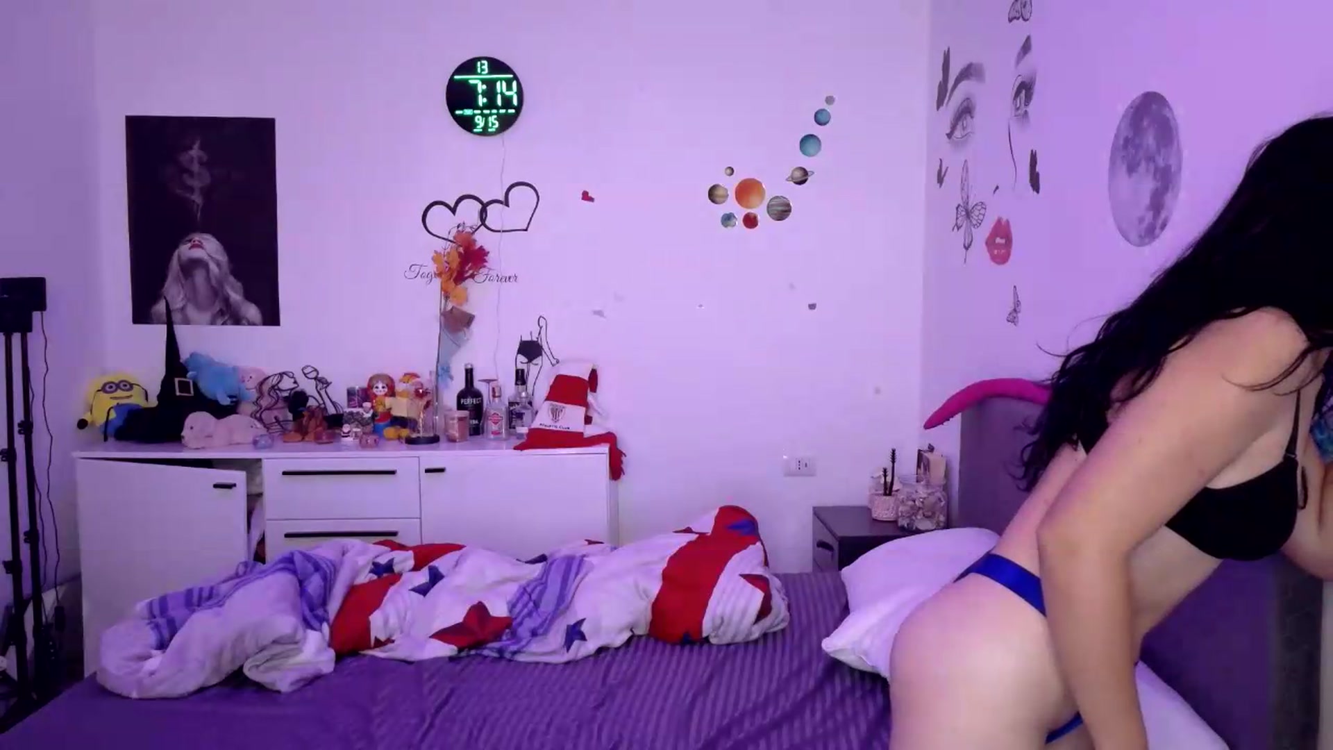 Gallery image thumbnail from YreneA's myfreecams stream on, 09/15/2026, 04:27 image 11 of 20