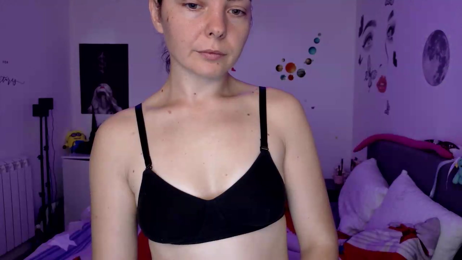 Gallery image thumbnail from YreneA's myfreecams stream on, 09/15/2026, 05:55 image 9 of 20