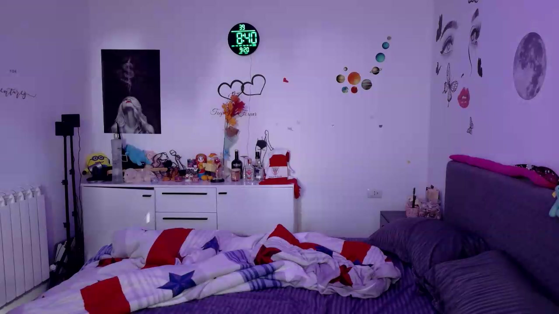 Gallery image thumbnail from YreneA's myfreecams stream on, 09/20/2026, 06:04 image 18 of 20