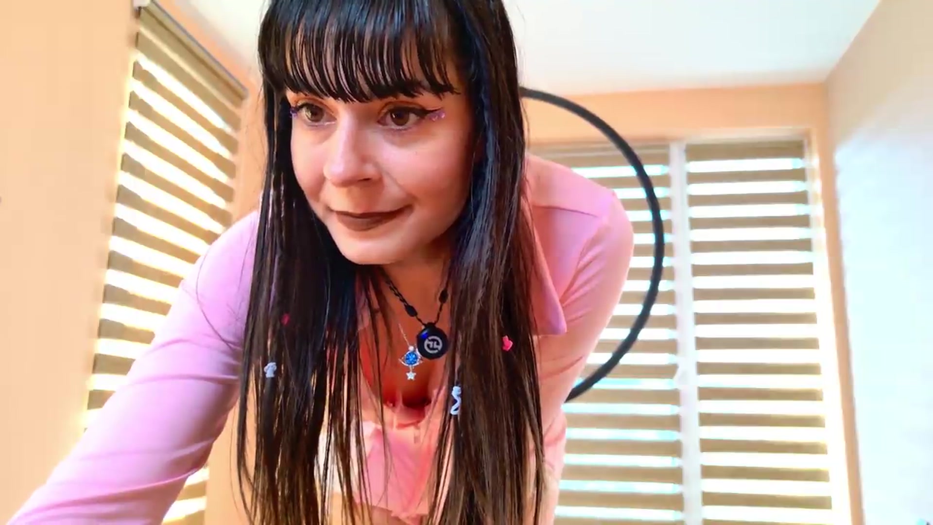 Gallery image thumbnail from YrsaDupont's myfreecams stream on, 06/16/2026, 05:31 image 4 of 20