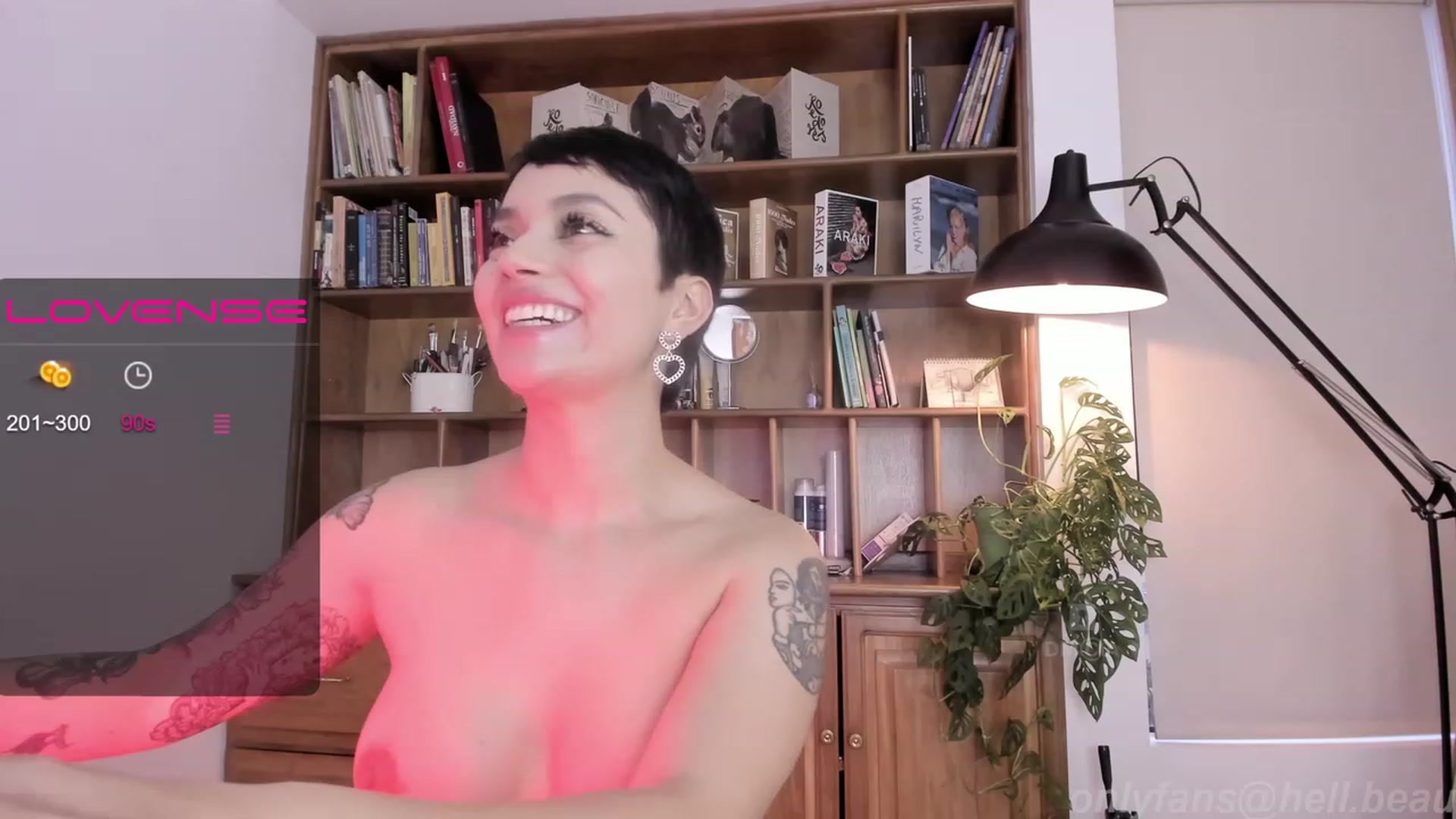 Gallery image thumbnail from Ysabeau's myfreecams stream on, 11/24/2022, 22:46 image 20 of 20