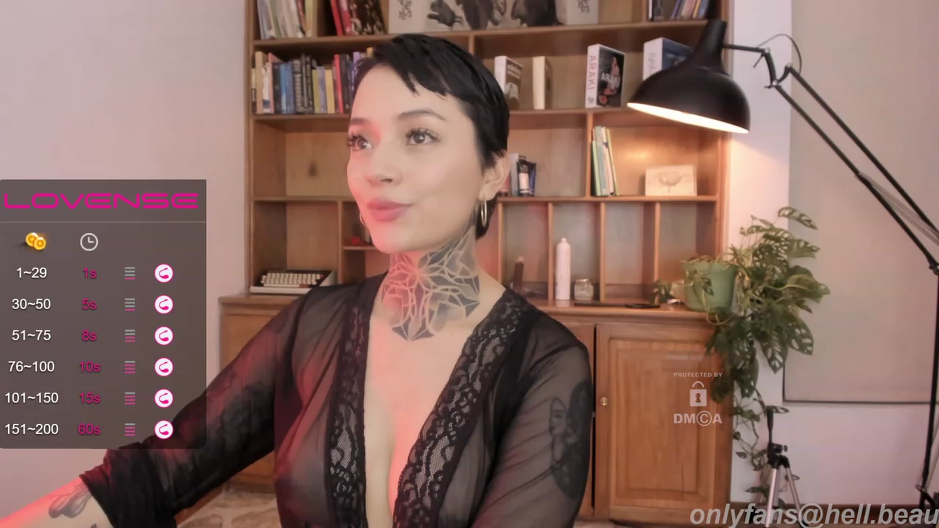 Gallery image thumbnail from Ysabeau's myfreecams stream on, 12/26/2022, 04:00 image 1 of 20