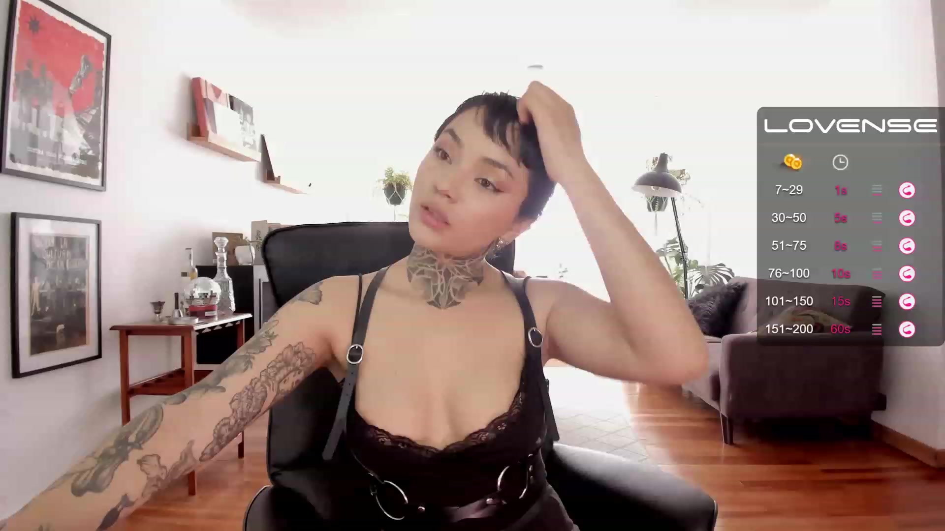 Gallery image thumbnail from Ysabeau's myfreecams stream on, 05/14/2023, 16:43 image 15 of 20