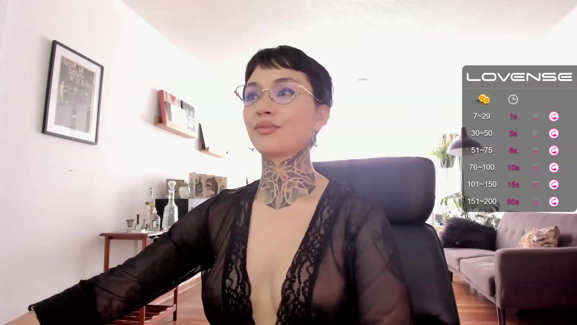 Gallery image thumbnail from Ysabeau's myfreecams stream on, 05/20/2023, 17:11 image 16 of 20