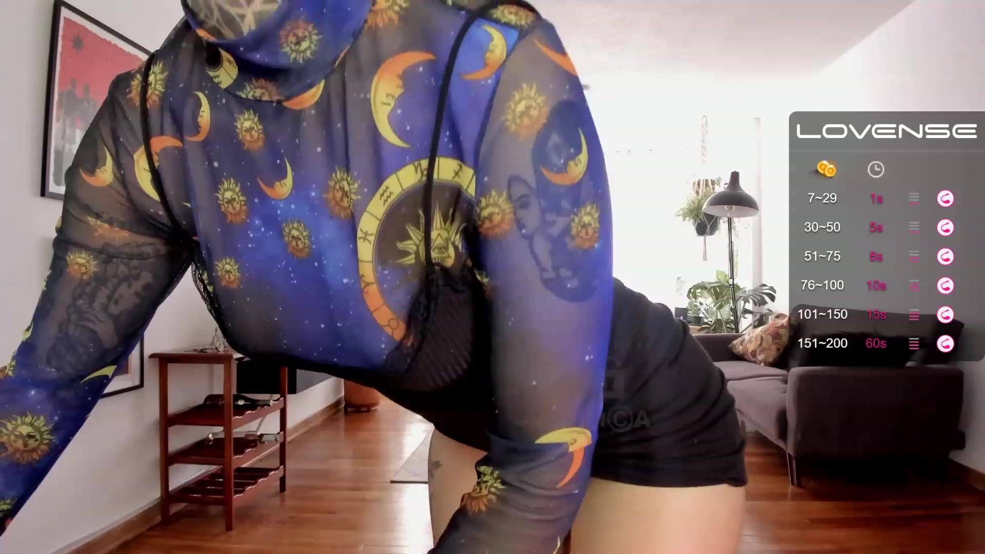 Gallery image thumbnail from Ysabeau's myfreecams stream on, 05/28/2023, 17:13 image 4 of 20