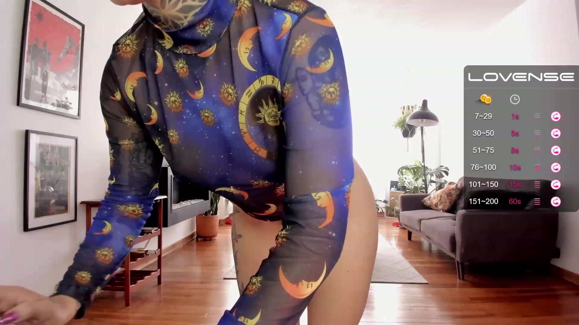 Gallery image thumbnail from Ysabeau's myfreecams stream on, 05/28/2023, 17:13 image 7 of 20
