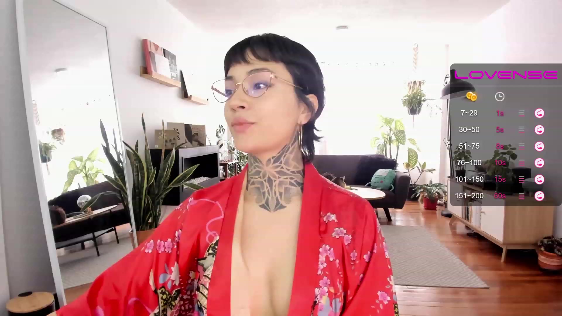 Gallery image thumbnail from Ysabeau's myfreecams stream on, 07/03/2023, 16:24 image 2 of 20