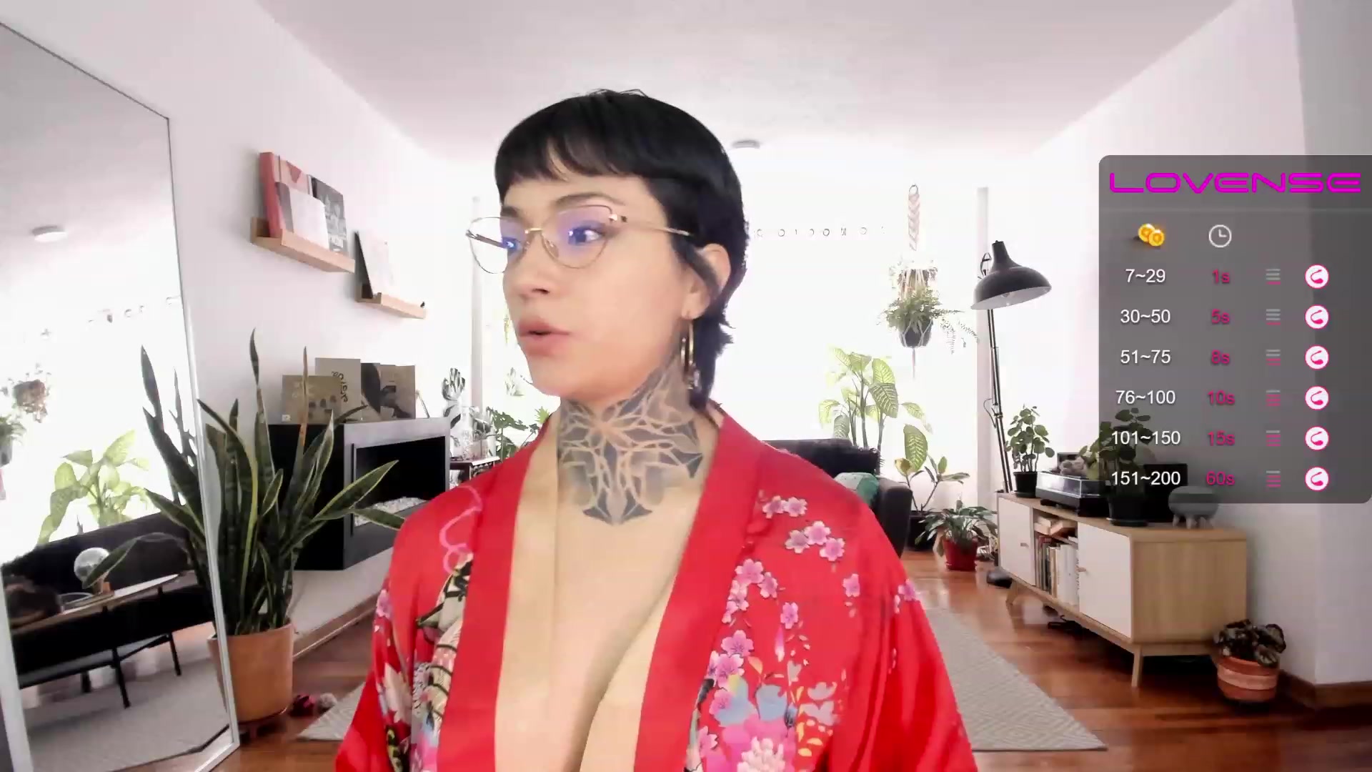 Gallery image thumbnail from Ysabeau's myfreecams stream on, 07/03/2023, 16:24 image 6 of 20
