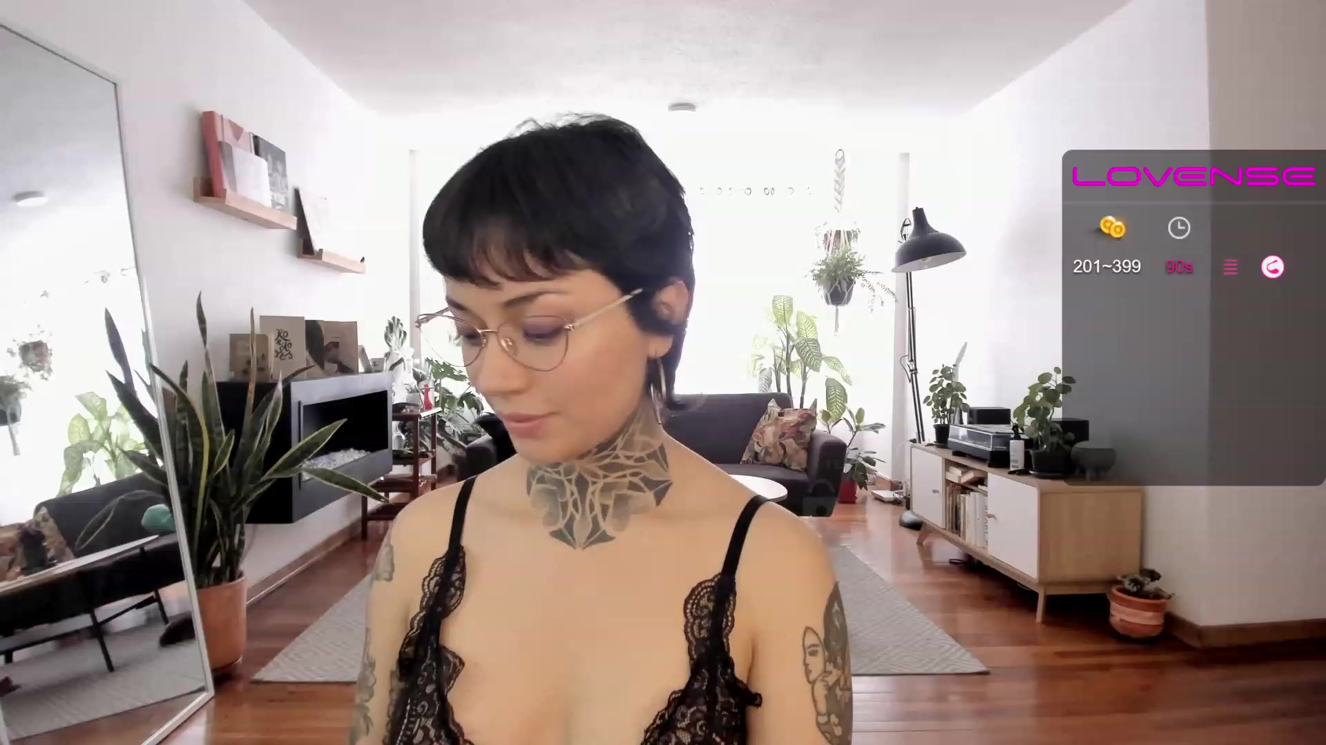 Gallery image thumbnail from Ysabeau's myfreecams stream on, 07/08/2023, 15:50 image 1 of 20