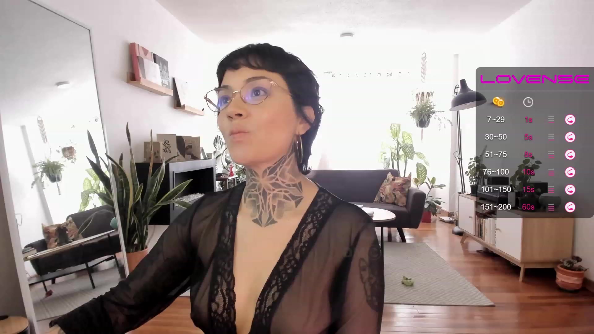 Gallery image thumbnail from Ysabeau's myfreecams stream on, 07/08/2023, 17:26 image 4 of 20