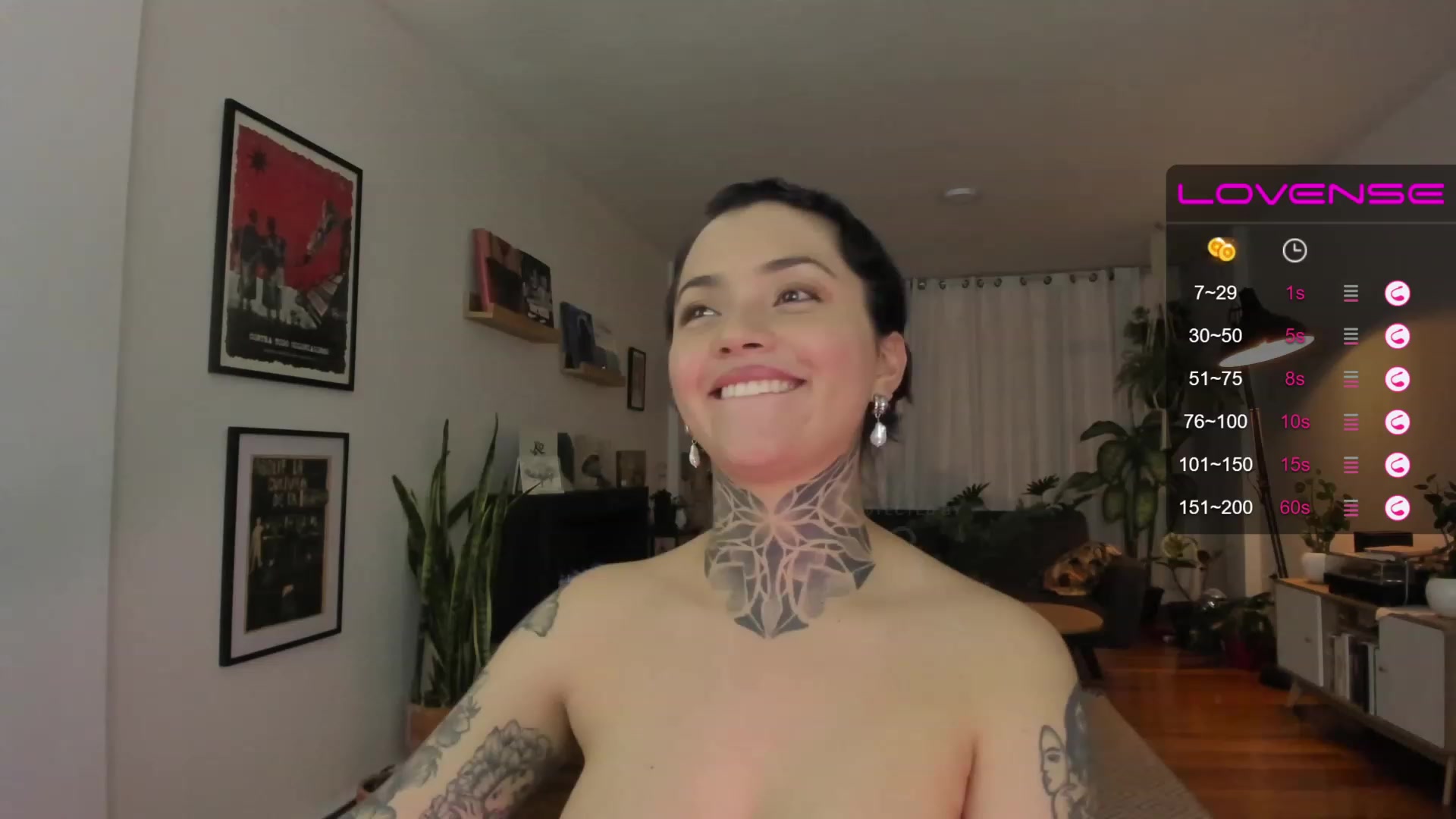 Gallery image thumbnail from Ysabeau's myfreecams stream on, 07/31/2023, 03:04 image 6 of 20