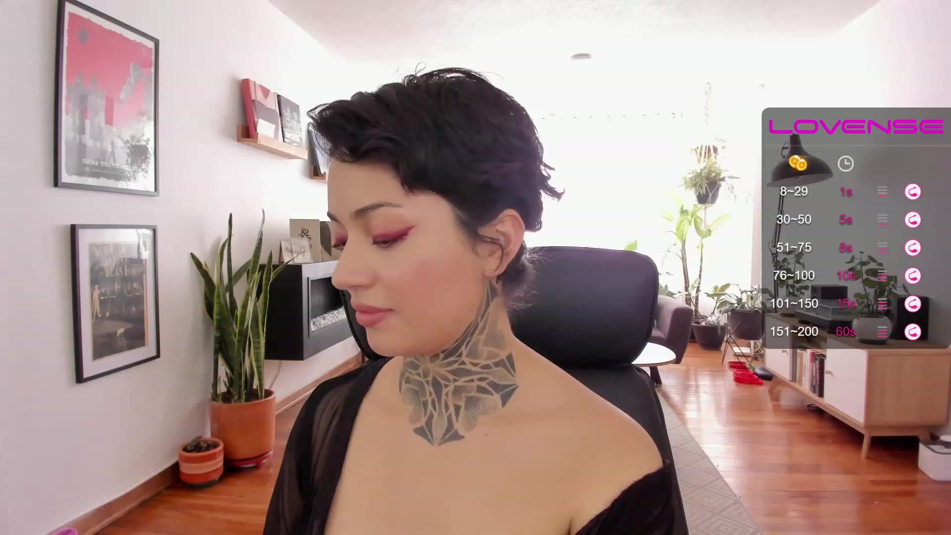 Gallery image thumbnail from Ysabeau's myfreecams stream on, 08/12/2023, 17:02 image 12 of 20