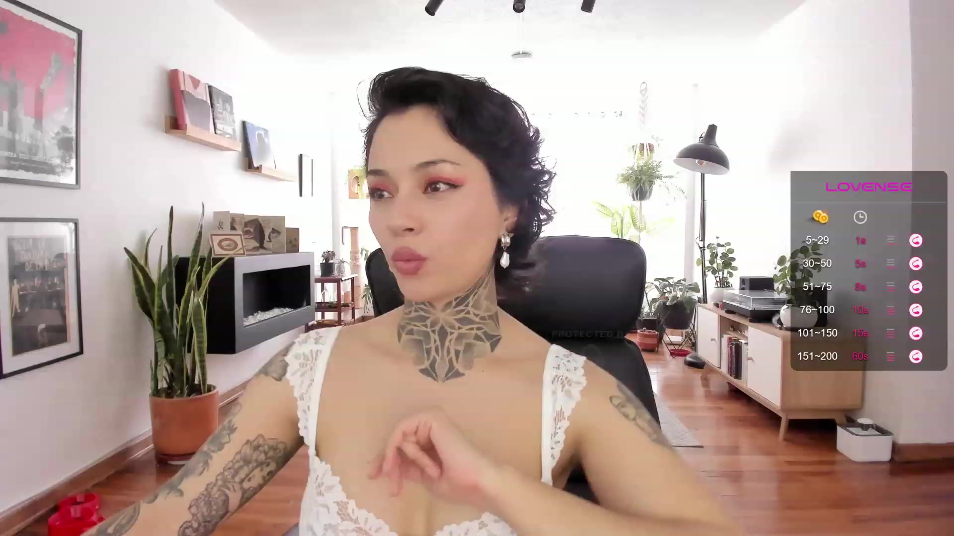 Gallery image thumbnail from Ysabeau's myfreecams stream on, 09/09/2023, 17:51 image 6 of 20