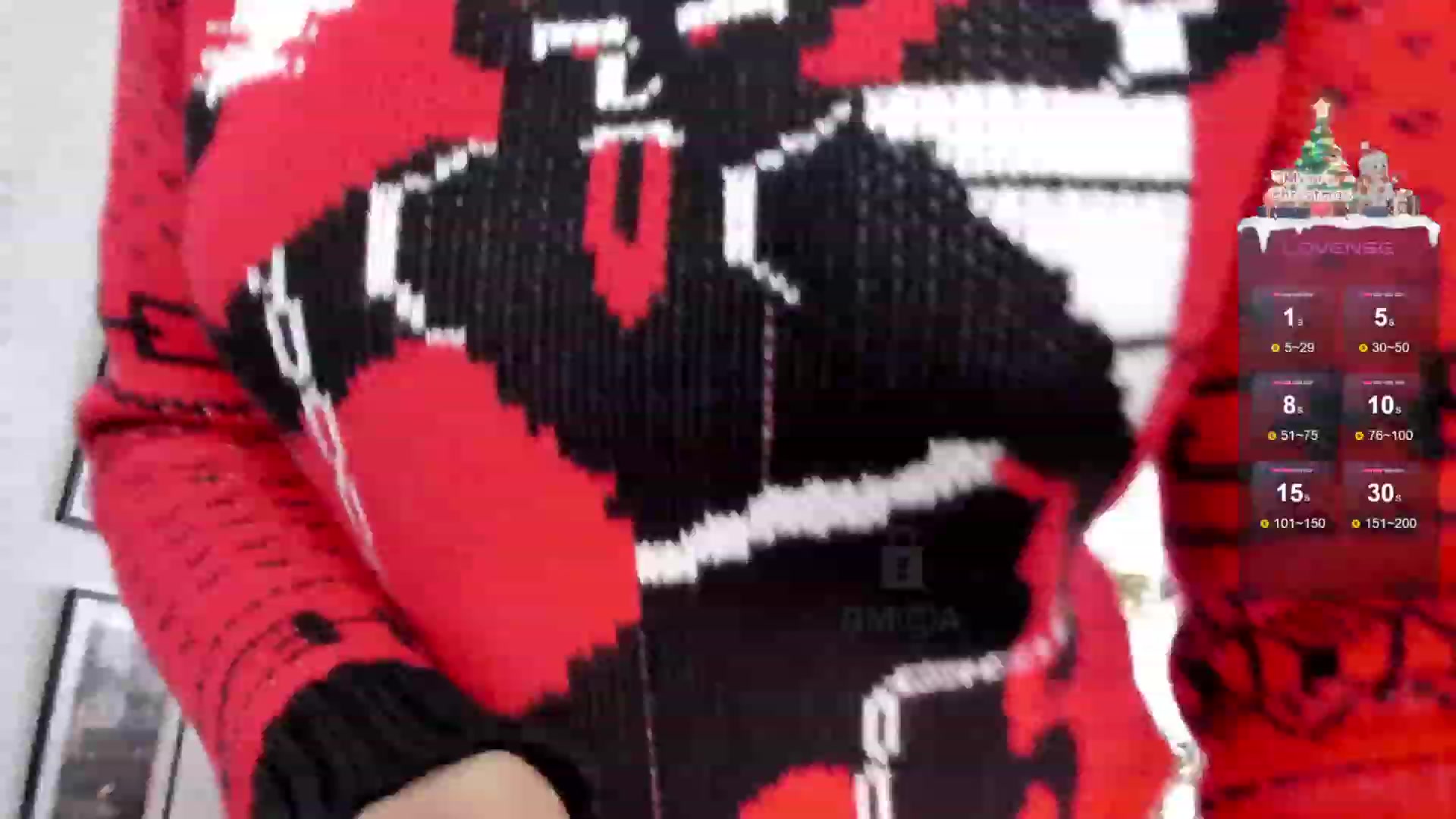 Gallery image thumbnail from Ysabeau's myfreecams stream on, 12/25/2023, 19:17 image 16 of 20