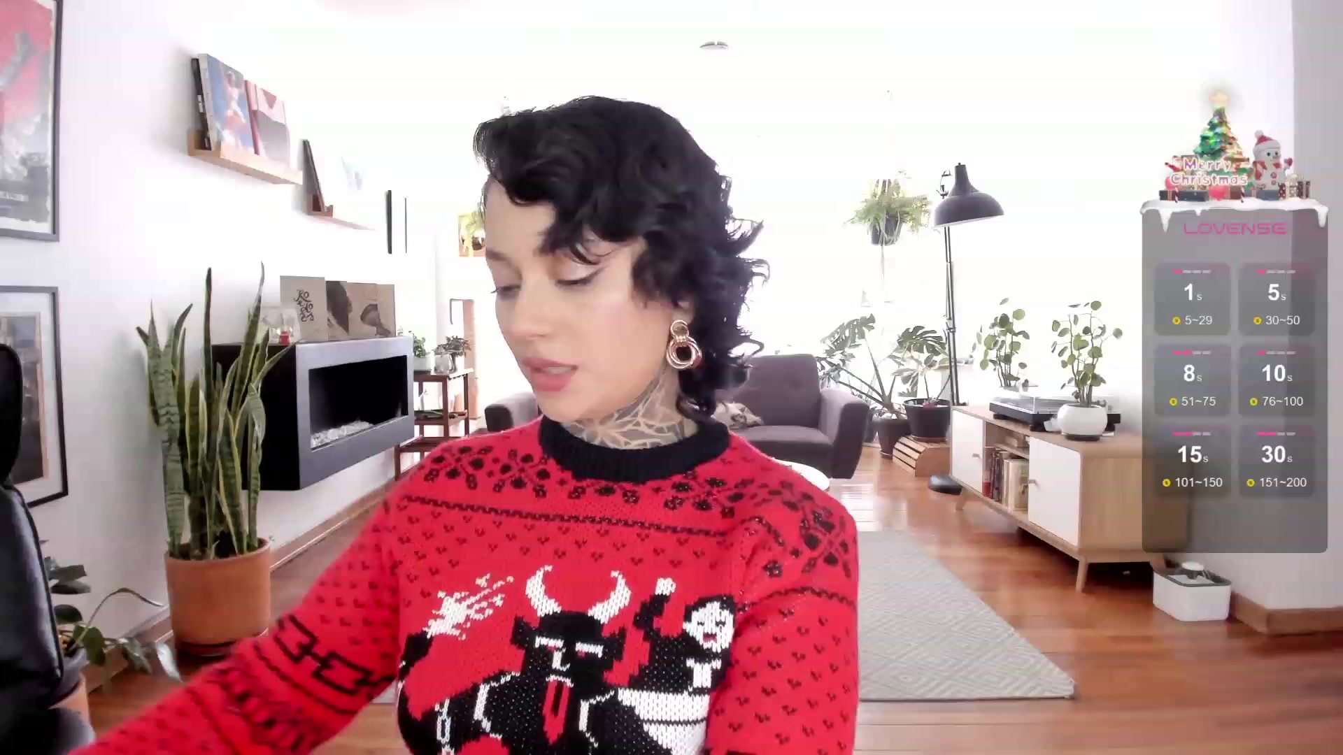 Gallery image thumbnail from Ysabeau's myfreecams stream on, 12/25/2023, 19:17 image 8 of 20