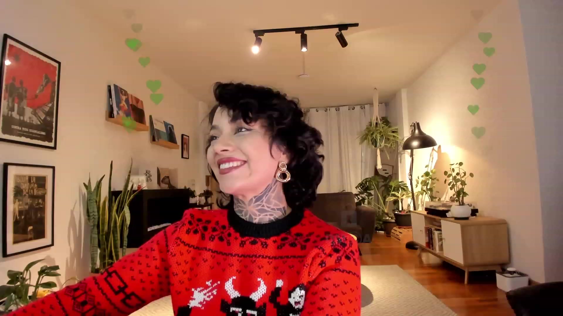 Gallery image thumbnail from Ysabeau's myfreecams stream on, 12/26/2023, 24:57 image 2 of 20