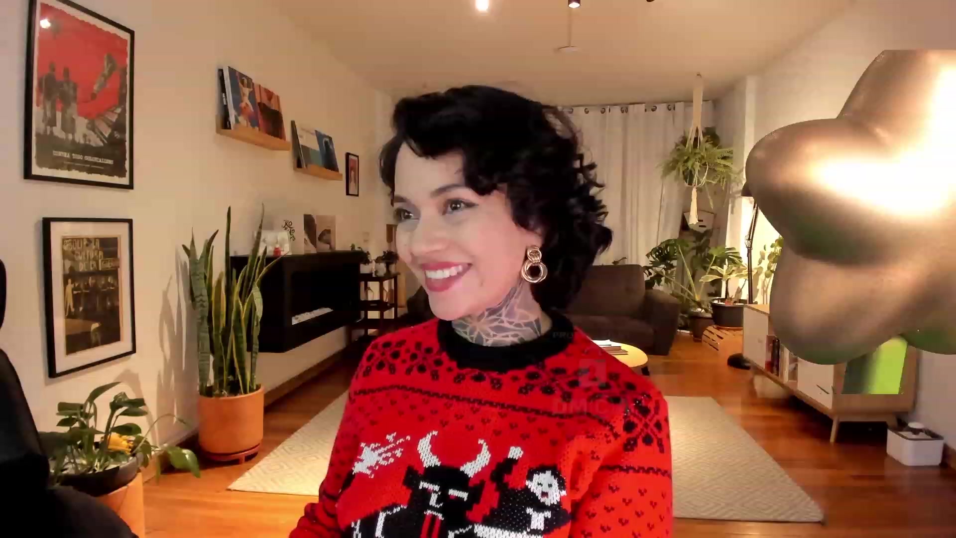 Gallery image thumbnail from Ysabeau's myfreecams stream on, 12/26/2023, 02:09 image 14 of 20