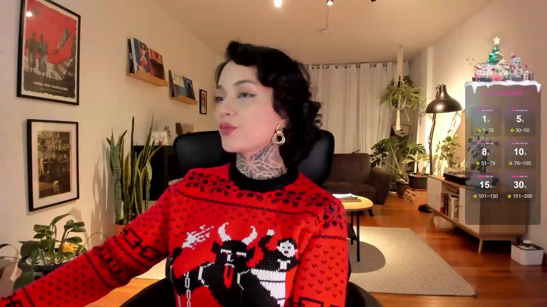 Gallery image thumbnail from Ysabeau's myfreecams stream on, 12/26/2023, 02:09 image 17 of 20