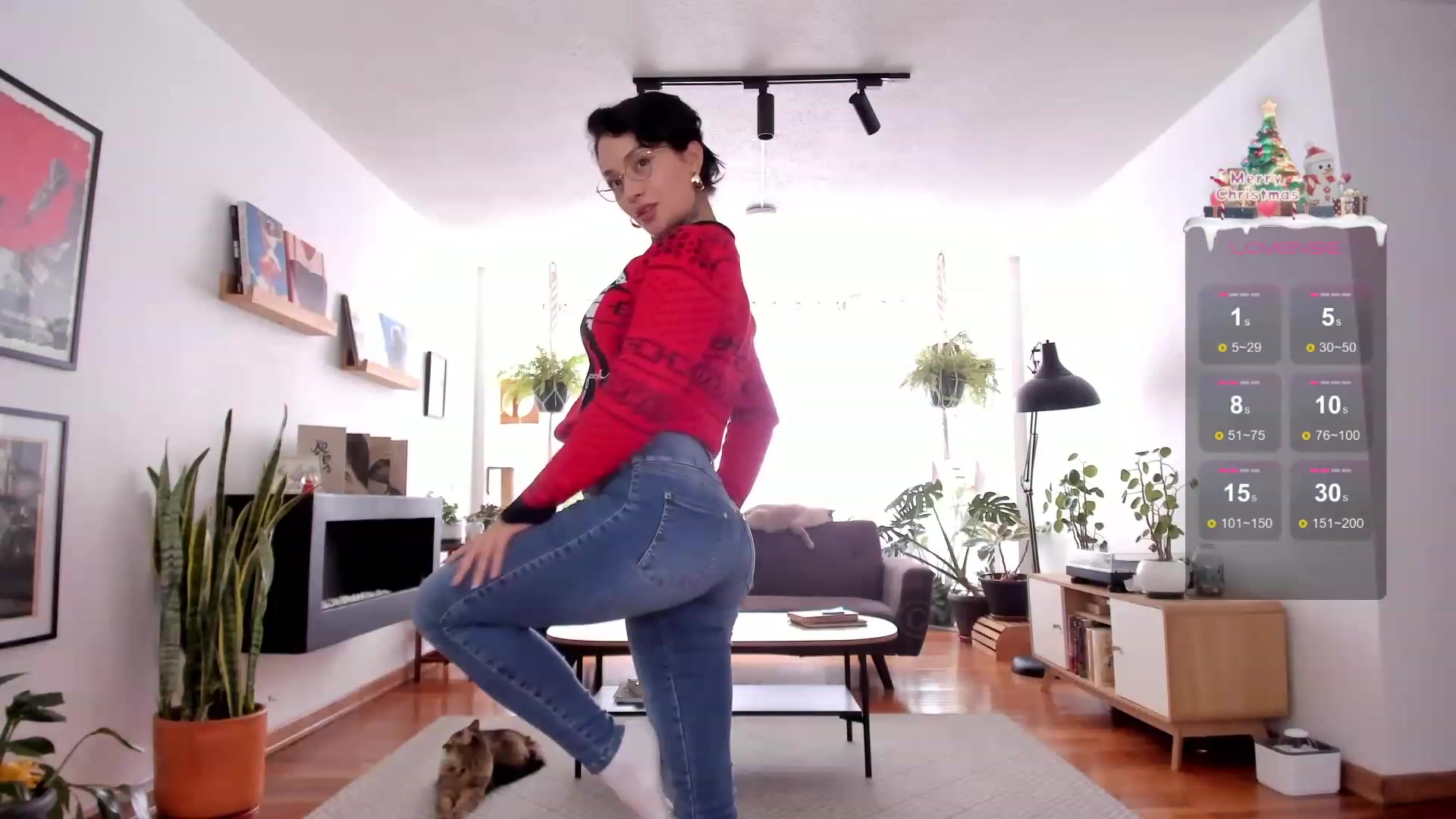 Gallery image thumbnail from Ysabeau's myfreecams stream on, 12/26/2023, 16:59 image 5 of 20