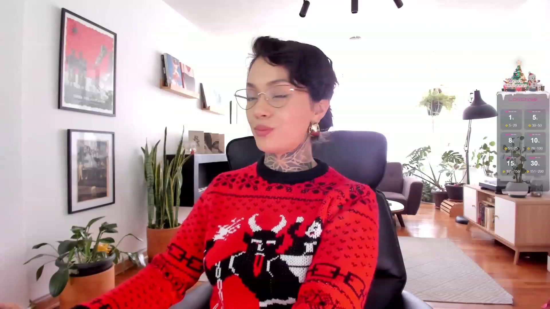 Gallery image thumbnail from Ysabeau's myfreecams stream on, 12/26/2023, 16:59 image 20 of 20
