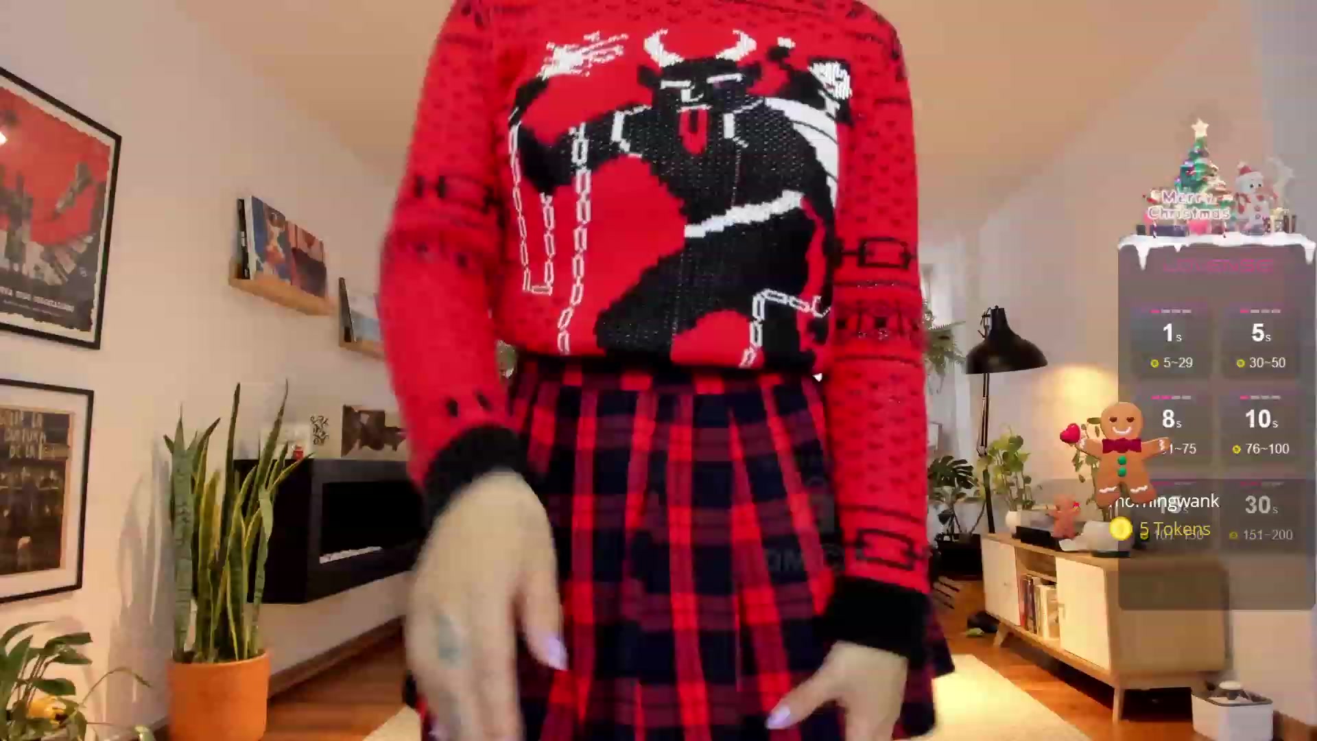 Gallery image thumbnail from Ysabeau's myfreecams stream on, 12/31/2023, 23:09 image 10 of 20