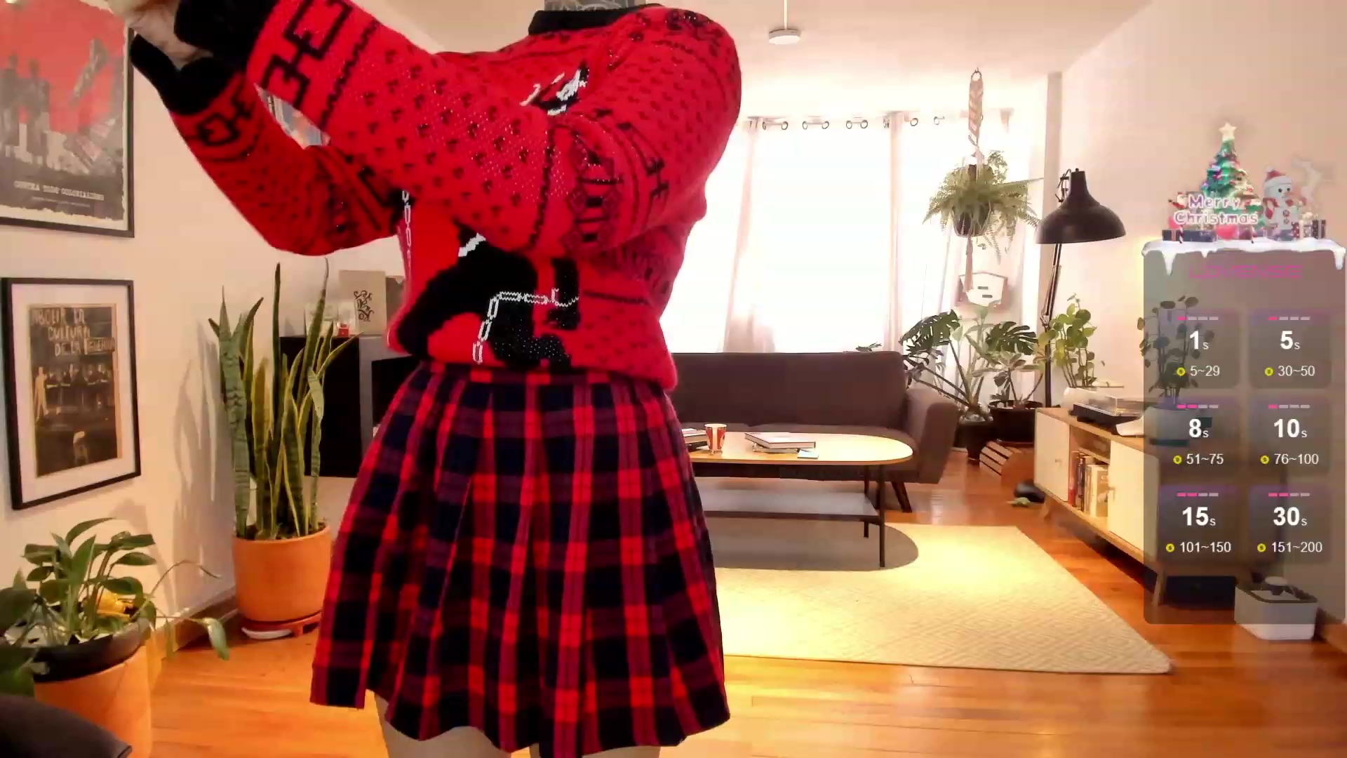 Gallery image thumbnail from Ysabeau's myfreecams stream on, 12/31/2023, 23:09 image 5 of 20