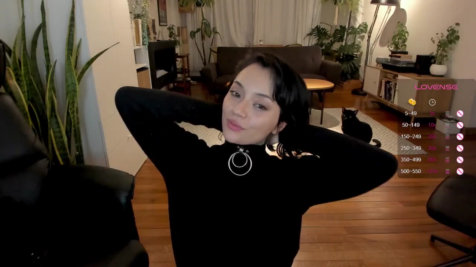 Gallery image thumbnail from Ysabeau's myfreecams stream on, 07/19/2024, 01:33 image 2 of 20