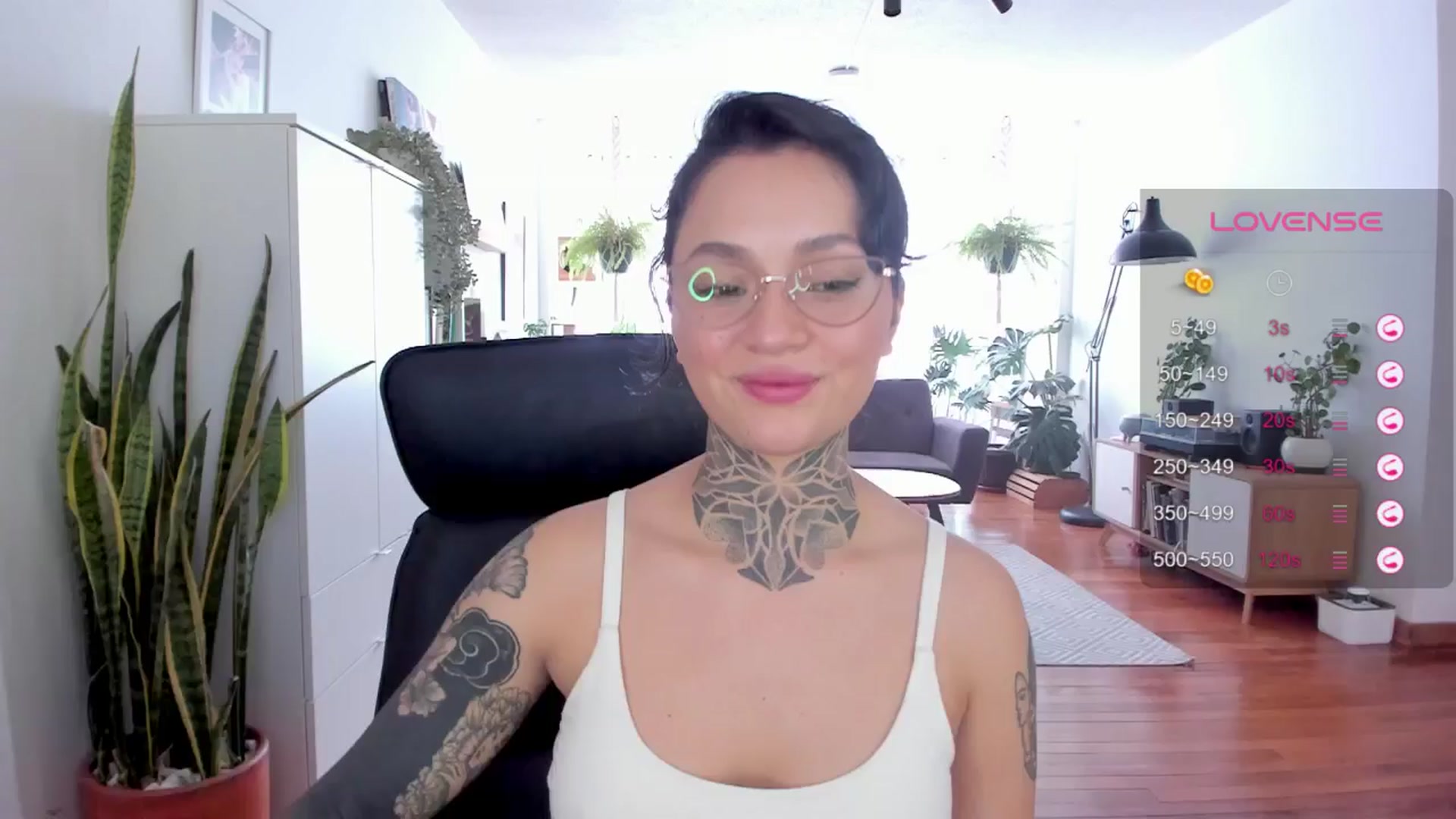 Gallery image thumbnail from Ysabeau's myfreecams stream on, 08/03/2024, 17:03 image 9 of 20