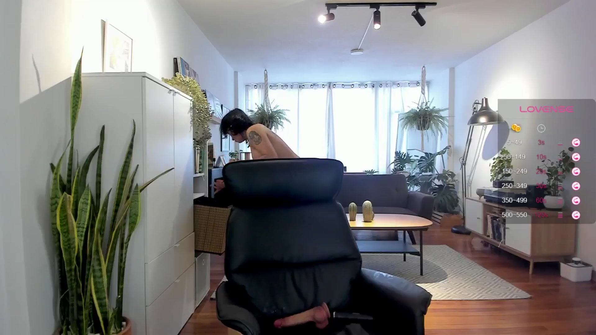 Gallery image thumbnail from Ysabeau's myfreecams stream on, 08/05/2024, 23:20 image 8 of 20
