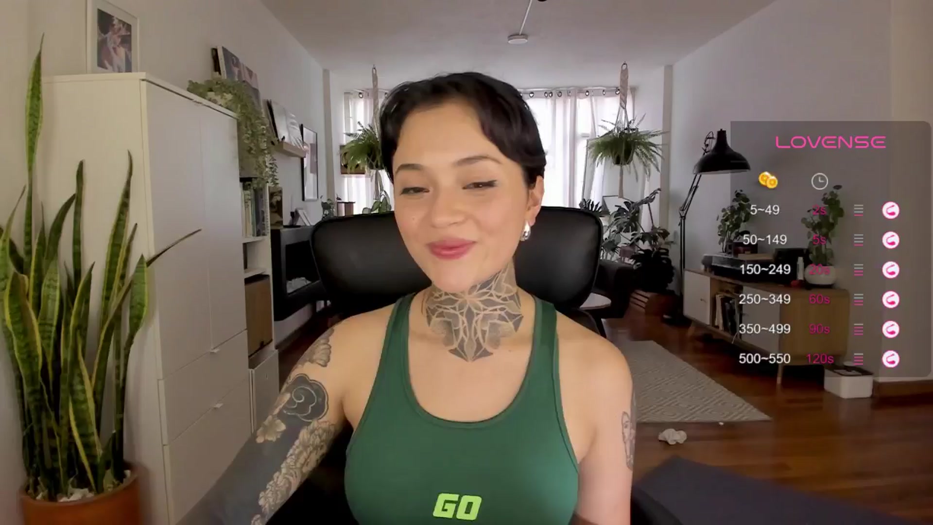 Gallery image thumbnail from Ysabeau's myfreecams stream on, 08/08/2024, 22:30 image 13 of 20