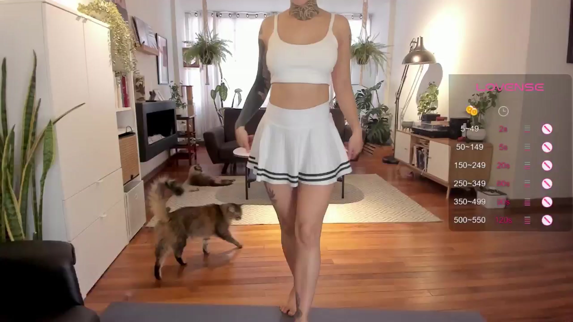 Gallery image thumbnail from Ysabeau's myfreecams stream on, 08/12/2024, 23:08 image 16 of 20