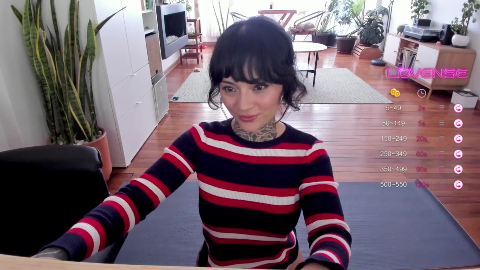 Gallery image thumbnail from Ysabeau's myfreecams stream on, 09/01/2024, 19:00 image 7 of 20