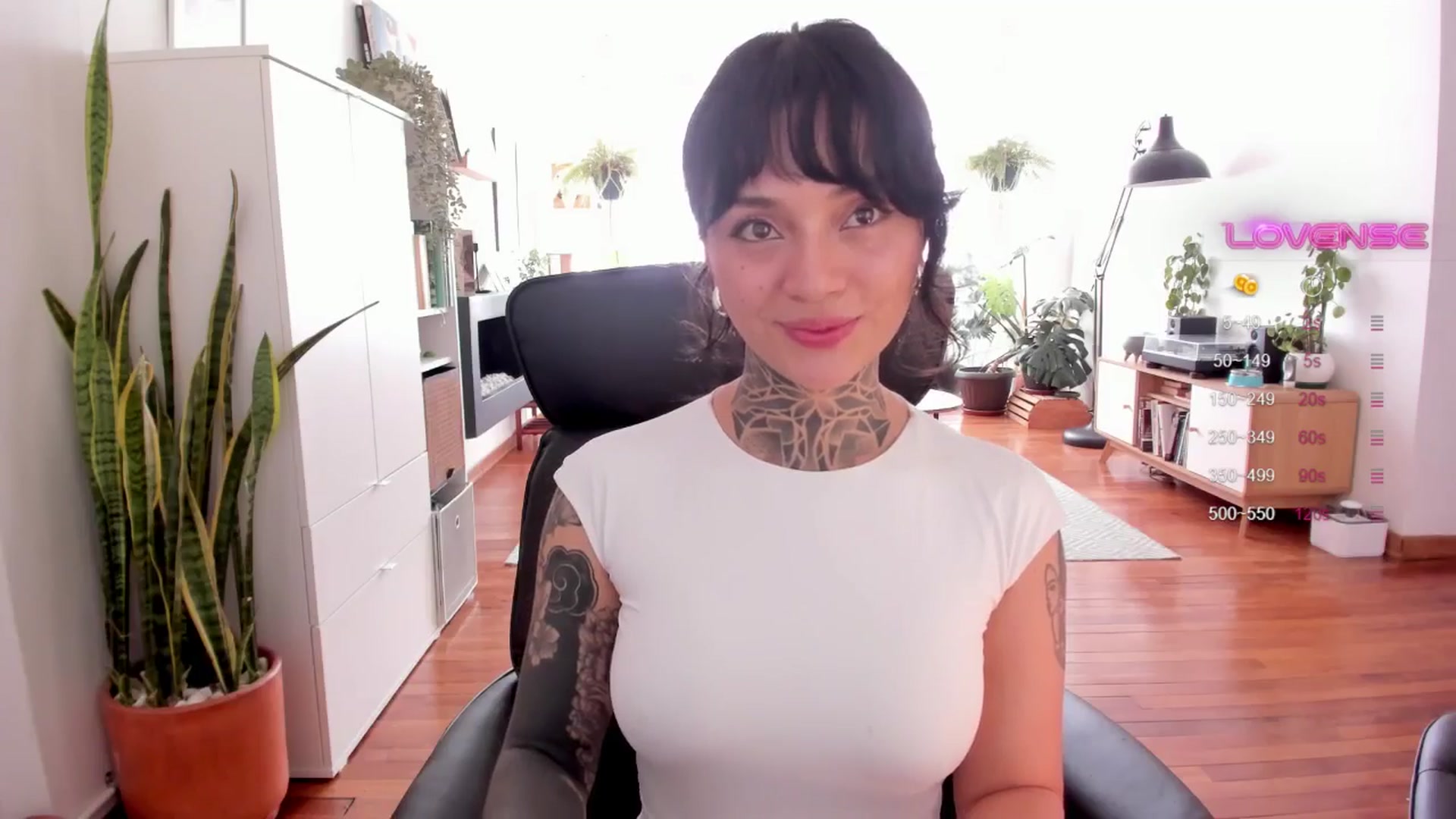 Gallery image thumbnail from Ysabeau's myfreecams stream on, 09/02/2024, 21:49 image 5 of 20