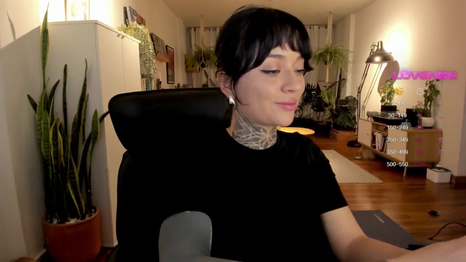 Gallery image thumbnail from Ysabeau's myfreecams stream on, 09/03/2024, 24:39 image 7 of 20